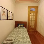 Appartement In Centre Of Near Gulbenkien Garden Lisboa