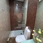 Apartman In Centre Of Near Gulbenkien Garden *