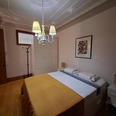 Daire In Centre Of Near Gulbenkien Garden *